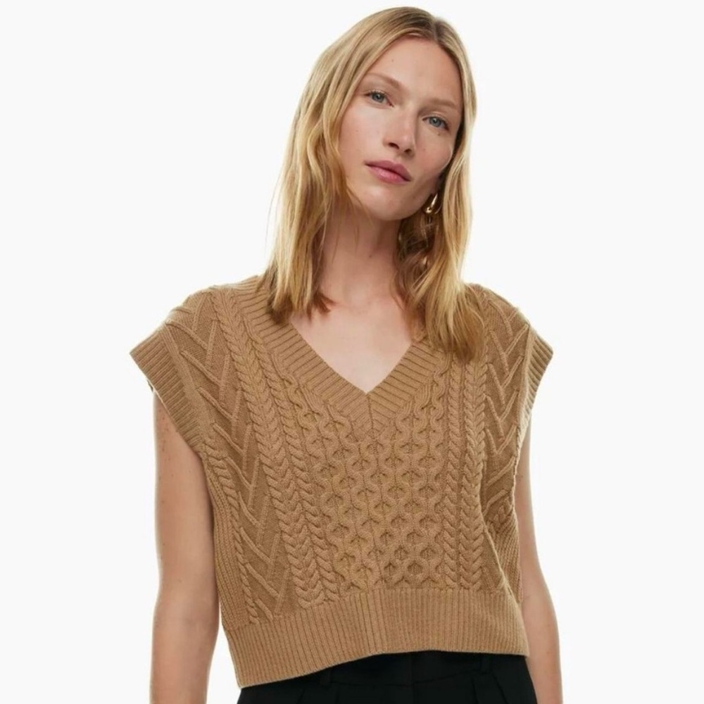 Aritzia Babaton Emporia Cable Cropped Vest, Small